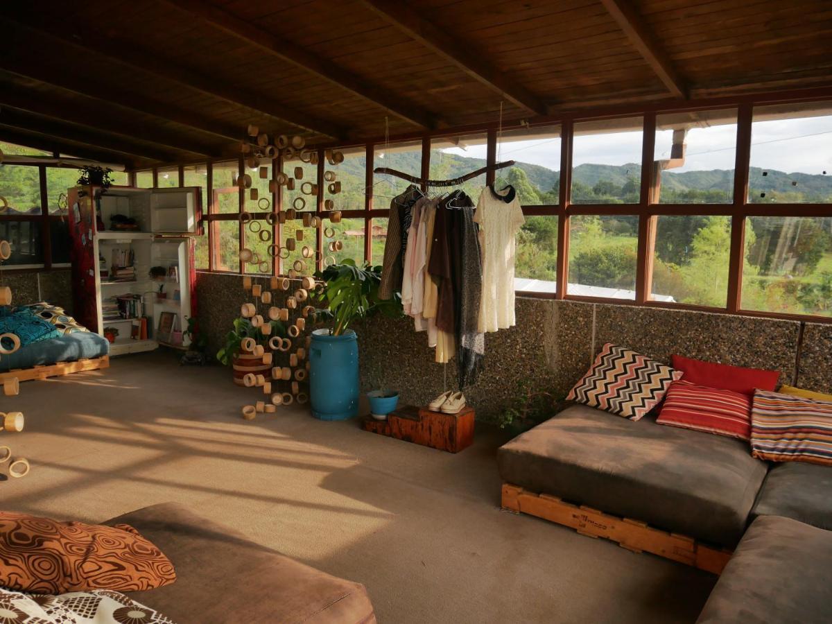 Casa Kayam Art Hostel Coliving Coworking Guatapé 외부 사진