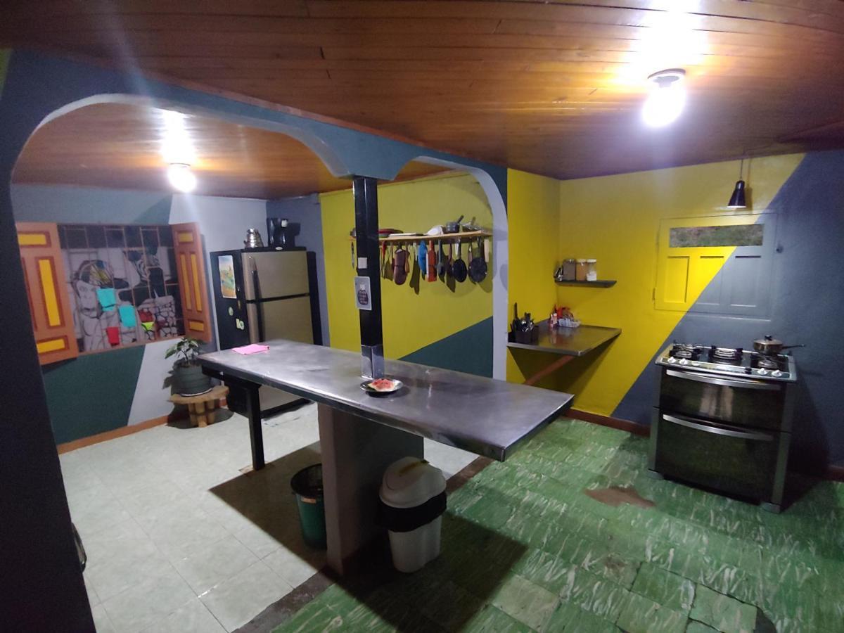 Casa Kayam Art Hostel Coliving Coworking Guatapé 외부 사진