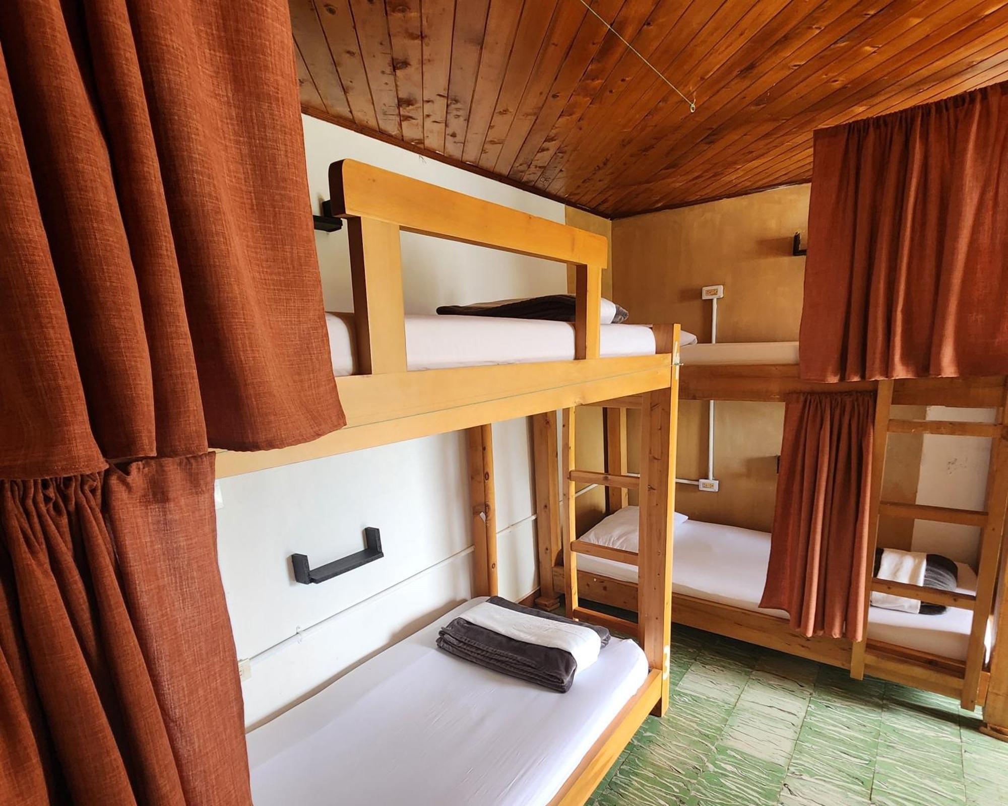 Casa Kayam Art Hostel Coliving Coworking Guatapé 객실 사진
