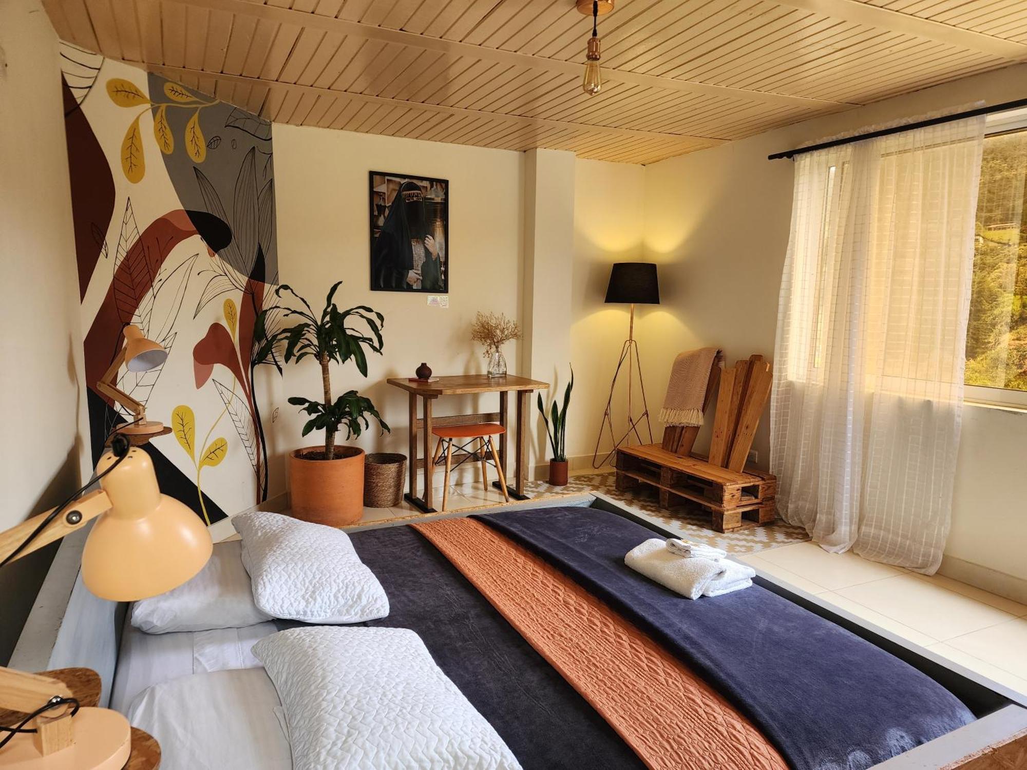 Casa Kayam Art Hostel Coliving Coworking Guatapé 객실 사진