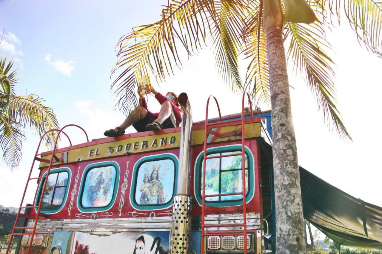 Casa Kayam Art Hostel Coliving Coworking Guatapé 외부 사진